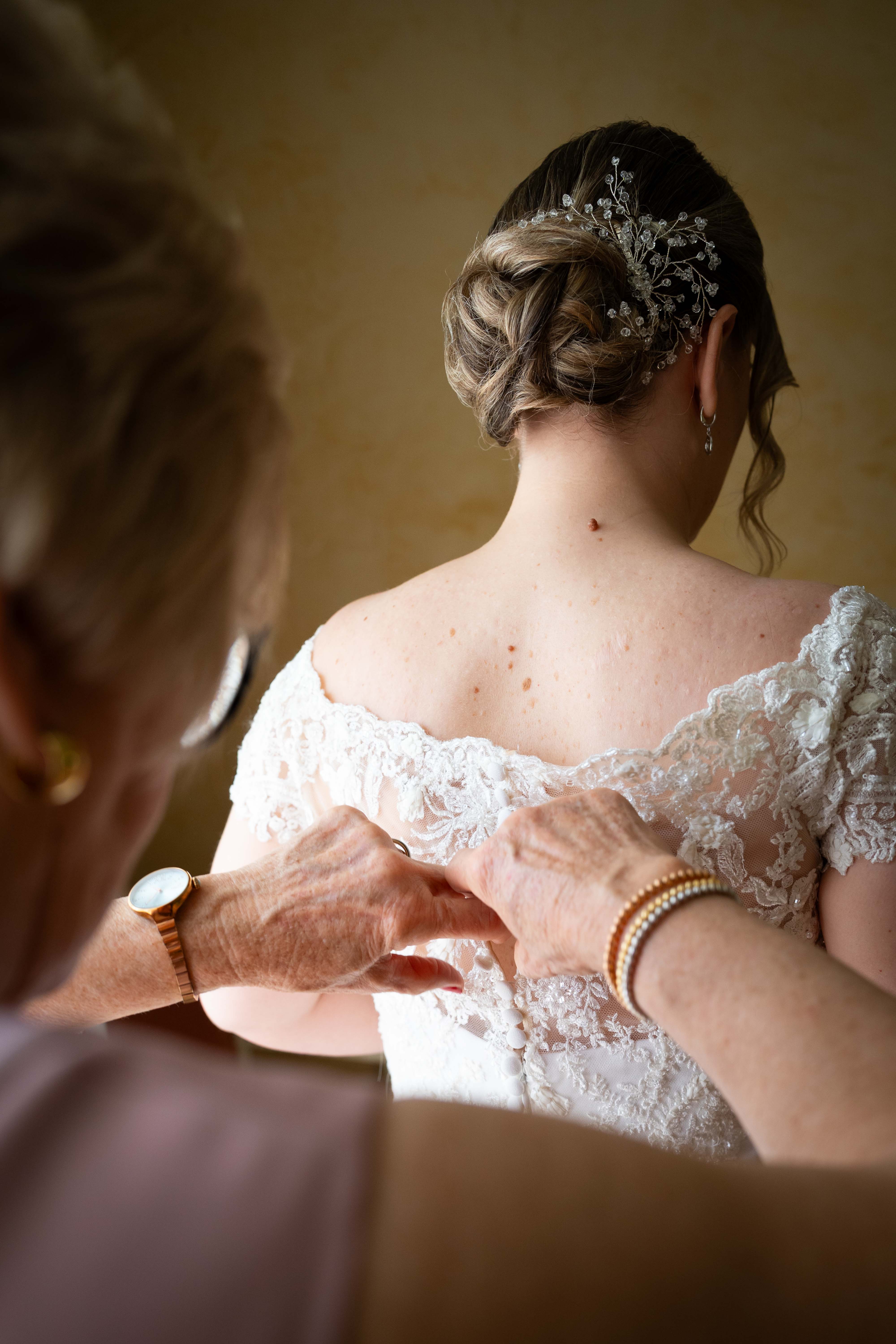 Wedding photographer Puglia — bride and groom portrait
